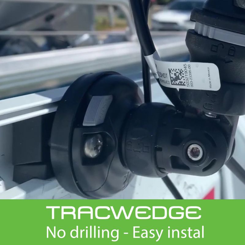 RAILBLAZA TracWedge : No drilling - Easy install