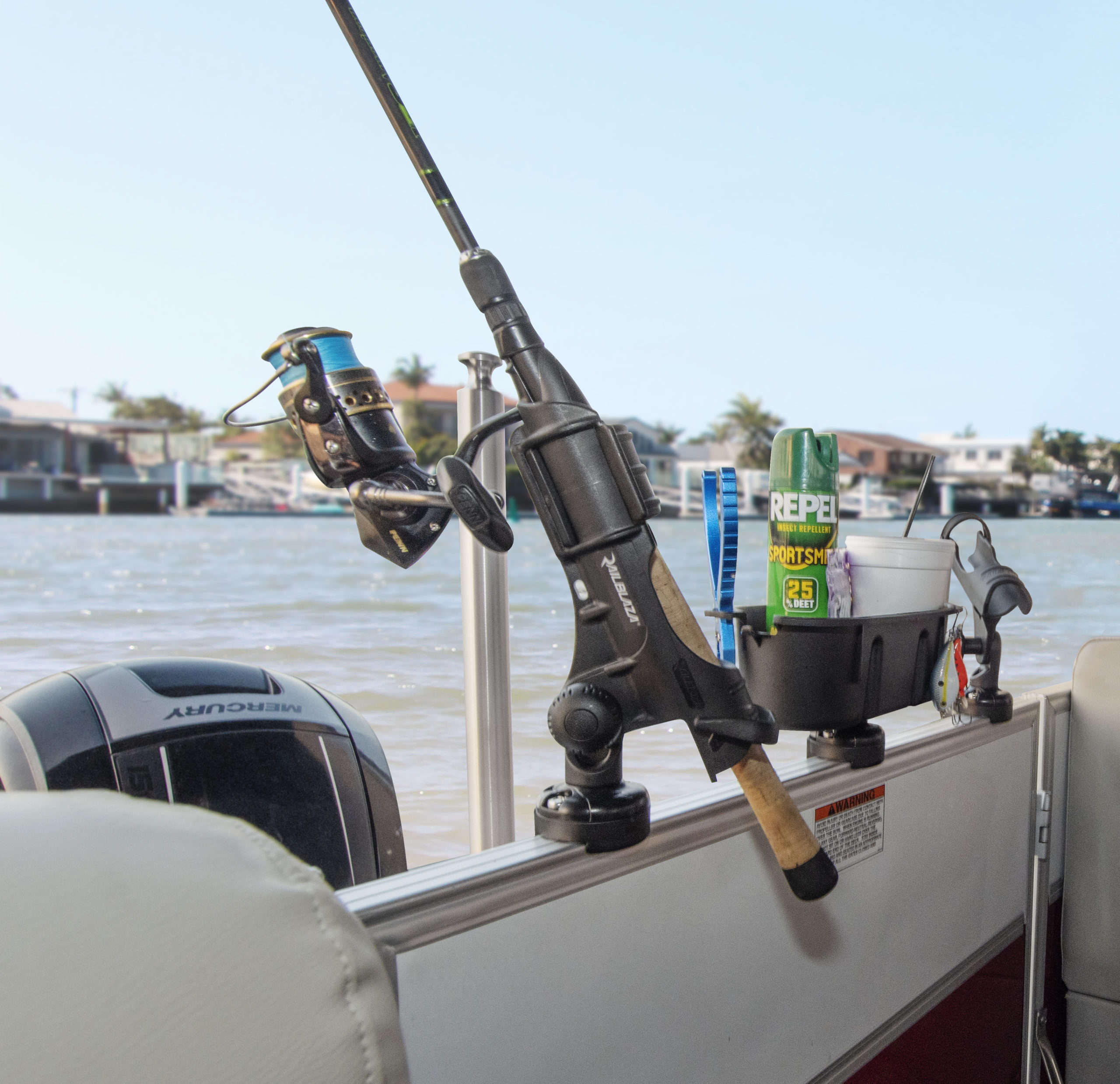 RAILBLAZA ND-266 Supporto Per Barra Tonda 28-32mm - Attacco Universale Per Pontoon Boat